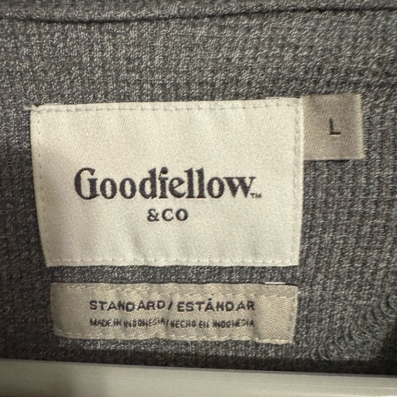 Goodfellow men’s large long sleeve Henley shirt gray - Picture 2 of 3